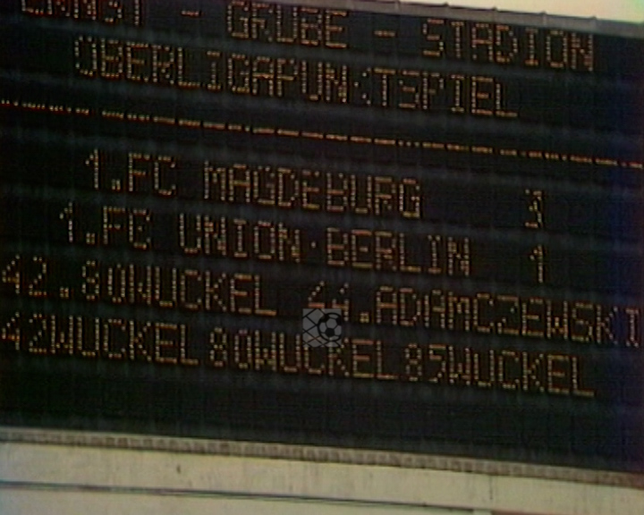 Panorama digital - Unsere Oberliga - Unser Verein - 1.FC Magdeburg - Unsere Stadien - Ernst-Grube-Stadion - Saison 1988/89 - Anzeigetafel