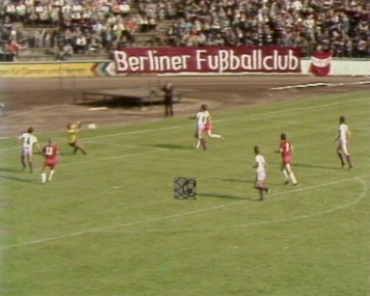 Panorama digital - Unsere Oberliga - Unser Verein - BFC Dynamo - Wir als Fans - Unsere Banner und Fahnen - Saison 1980/81 - Wir bei der BSG Wismut Aue