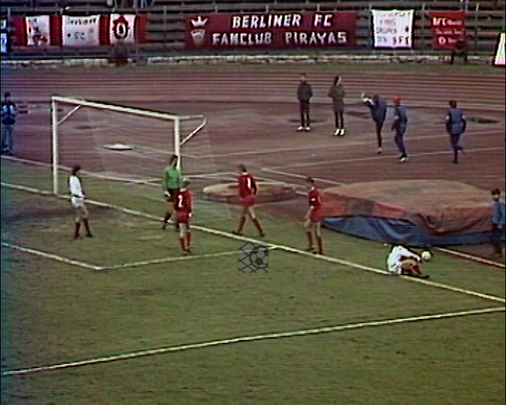 Panorama digital - Unsere Oberliga - Unser Verein - BFC Dynamo - Wir als Fans - Unsere Banner und Fahnen - Saison 1984/85