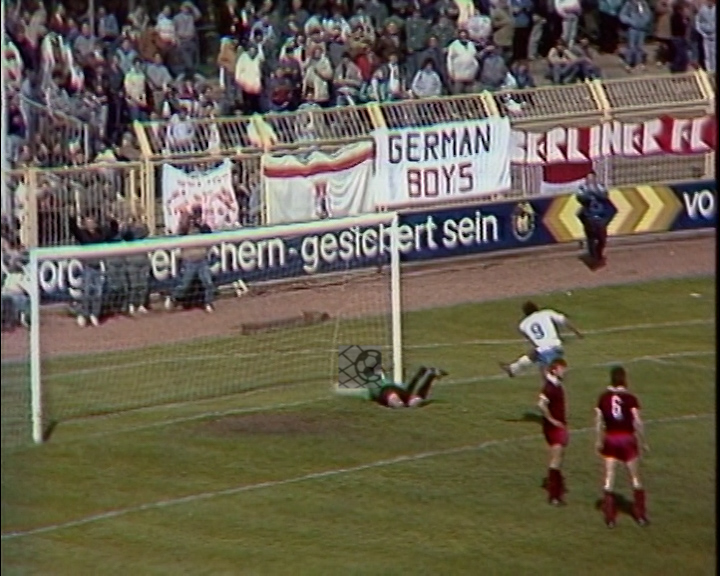 Panorama digital - Unsere Oberliga - Unser Verein - BFC Dynamo - Wir als Fans - Unsere Banner und Fahnen - Saison 1988/89 - Wir beim FC Karl Marx Stadt