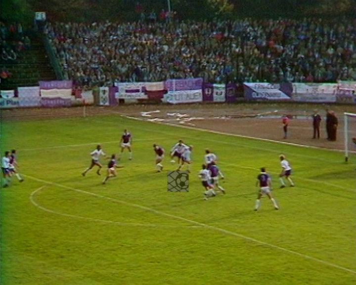 Panorama digital - Unsere Oberliga - Unser Verein - BSG Wismut Aue - Wir als Fans - Unsere Banner und Fahnen - Saison 1984/85