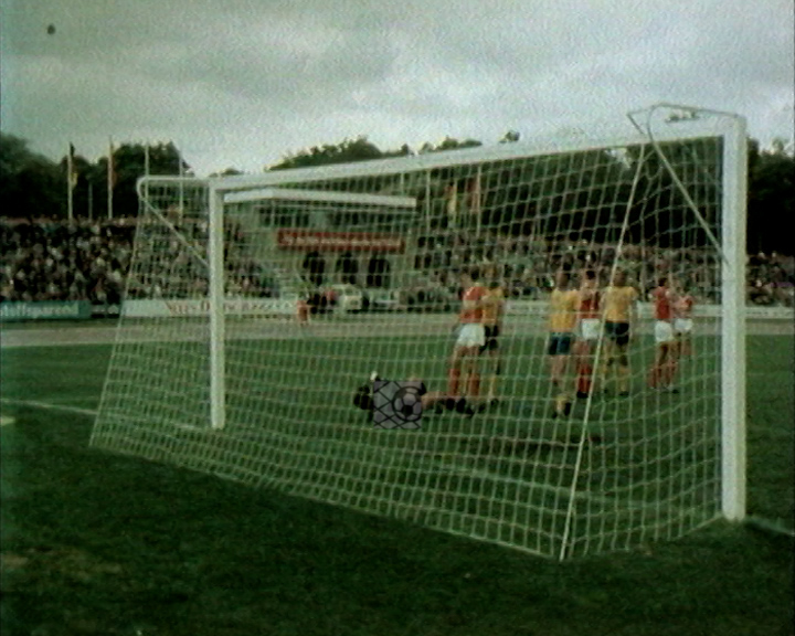 Panorama digital - Unsere Oberliga - Unser Verein - FC Rot Weiß Erfurt - Unsere Stadien - Georgij-Dimitroff-Stadion - Saison 1982-83