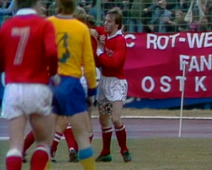 Panorama digital - Unsere Oberliga - Unser Verein - FC Rot Weiß Erfurt - Wir als Fans - Unsere Banner und Fahnen - Saison 1983/84