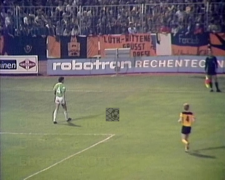 Panorama digital - Unsere Oberliga - Unser Verein - SG Dynamo Dresden - Wir als Fans - Unsere Banner und Fahnen - Saison 1985/86