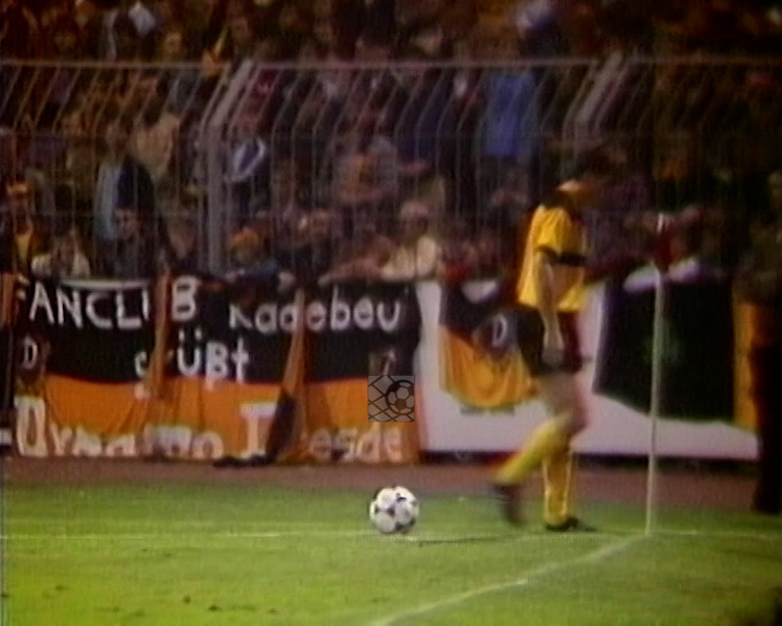 Panorama digital - Unsere Oberliga - Unser Verein - SG Dynamo Dresden - Wir als Fans - Unsere Banner und Fahnen - Saison 1985/86