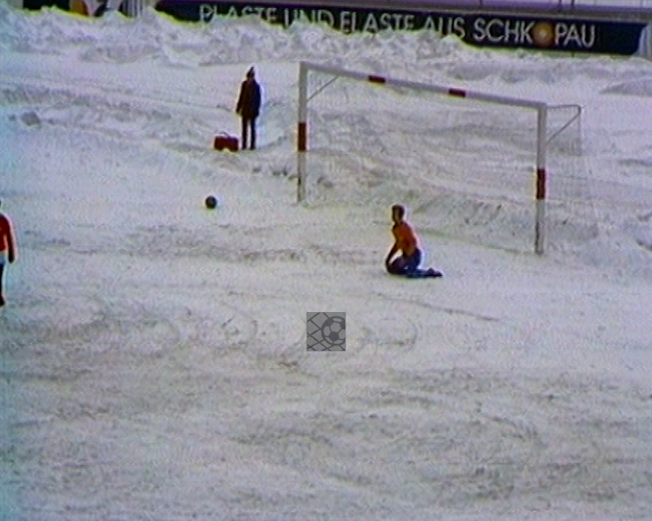 Panorama digital - Unsere Oberliga - Unser Verein - Spiele im Schnee - Saison 1981/82 - Kurt-Wabbel-Stadion