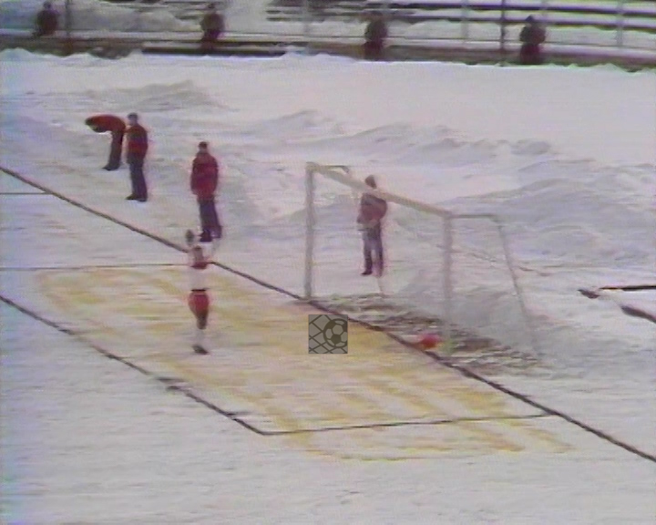 Panorama digital - Unsere Oberliga - Unser Verein - Spiele im Schnee - Saison 1985/86 - Stadion der Weltjugend
