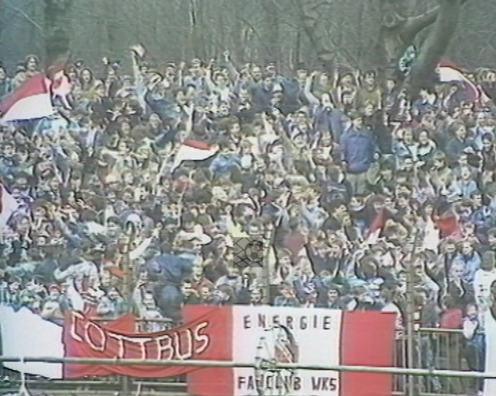 Panorama digital - Unsere Oberliga - Unser Verein - BSG Energie Cottbus - Wir als Fans - Unsere Banner und Fahnen - Saison 1988/89