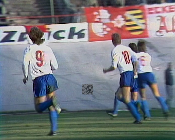 Panorama digital - Unsere Oberliga - Unser Verein - BSG Sachsenring Zwickau - Wir als Fans - Unsere Banner und Fahnen - Saison 1988/89