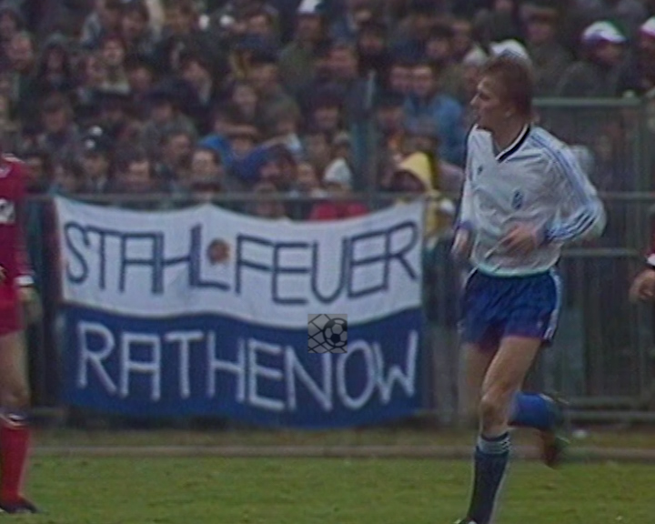 Panorama digital - Unsere Oberliga - Unser Verein - BSG Stahl Brandenburg - Wir als Fans - Unsere Banner und Fahnen - Saison 1986/87