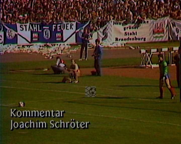 Panorama digital - Unsere Oberliga - Unser Verein - BSG Stahl Brandenburg - Wir als Fans - Unsere Banner und Fahnen - Saison 1986/87