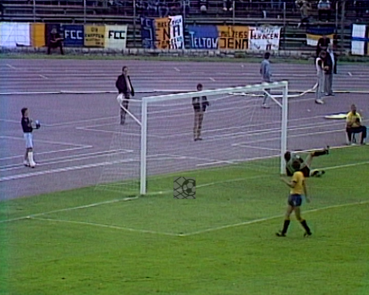 Panorama digital - Unsere Oberliga - Unser Verein - FC Carl Zeiss Jena - Wir als Fans - Unsere Banner und Fahnen - Saison 1984/85 - Wir beim BFC Dynamo