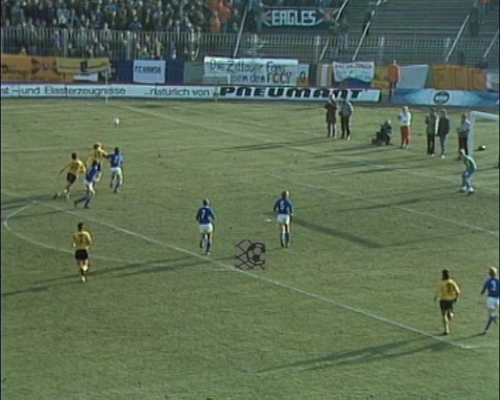 Panorama digital - Unsere Oberliga - Unser Verein - FC Carl Zeiss Jena - Wir als Fans - Unsere Banner und Fahnen - Saison 1986/87 - Wir bei der SG Dynamo Dresden