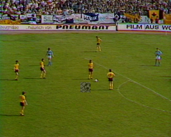 Panorama digital - Unsere Oberliga - Unser Verein - FC Hansa Rostock - Wir als Fans - Unsere Banner und Fahnen - Saison 1983/84 - Wir bei der SG Dynamo Dresden