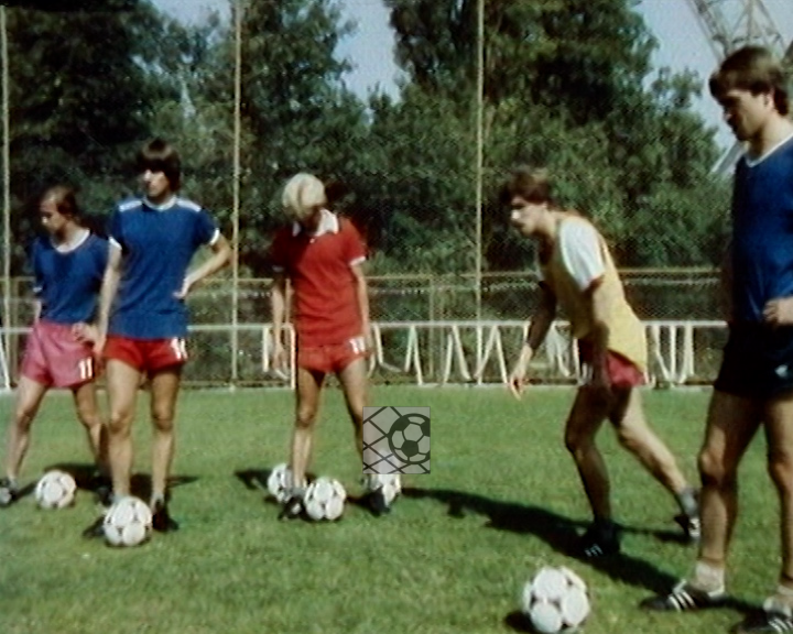 Panorama digital - Unsere Oberliga - Unser Verein - FC Rot Weiß Erfurt - Unsere Mannschaften - Saison 1985/86