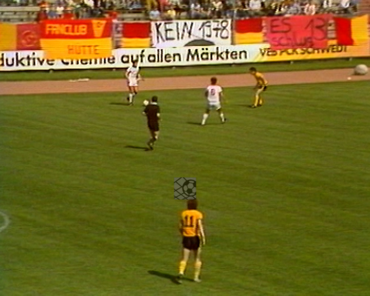 Panorama digital - Unsere Oberliga - Unser Verein - FC Vorwärts Frankfurt/O. - Wir als Fans - Unsere Banner und Fahnen - Saison 1987/88