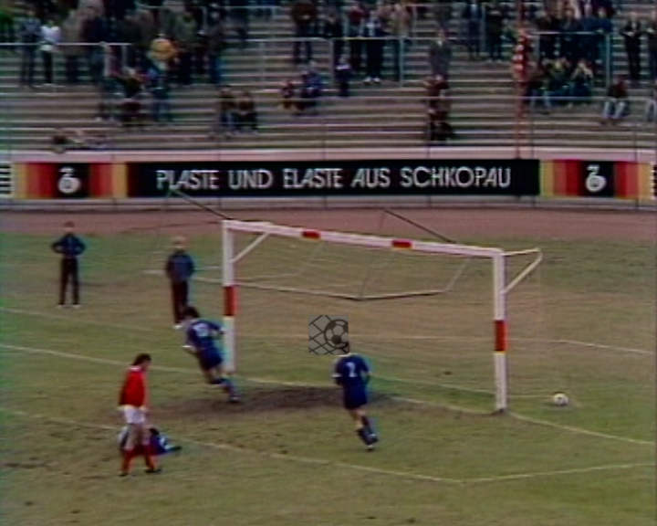 Panorama digital - Unsere Oberliga - Unser Verein - HFC Chemie - Unsere Stadien - Kurt-Wabbel-Stadion - Saison 1983/84