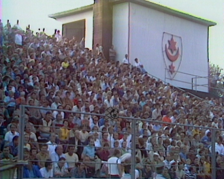 Panorama digital - Unsere Oberliga - Unser Verein - HFC Chemie - Unsere Stadien - Kurt-Wabbel-Stadion - Saison 1983/84