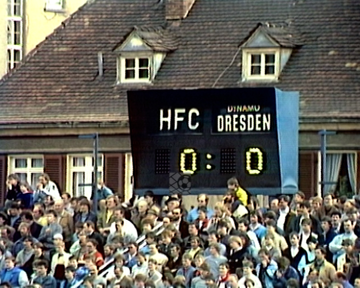 Panorama digital - Unsere Oberliga - Unser Verein - HFC Chemie - Unsere Stadien - Kurt-Wabbel-Stadion - Saison 1987/88 - Anzeigetafel