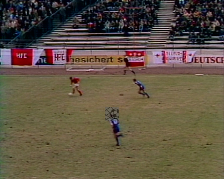 Panorama digital - Unsere Oberliga - Unser Verein - HFC Chemie - Wir als Fans - Unsere Banner und Fahnen - Saison 1983/84